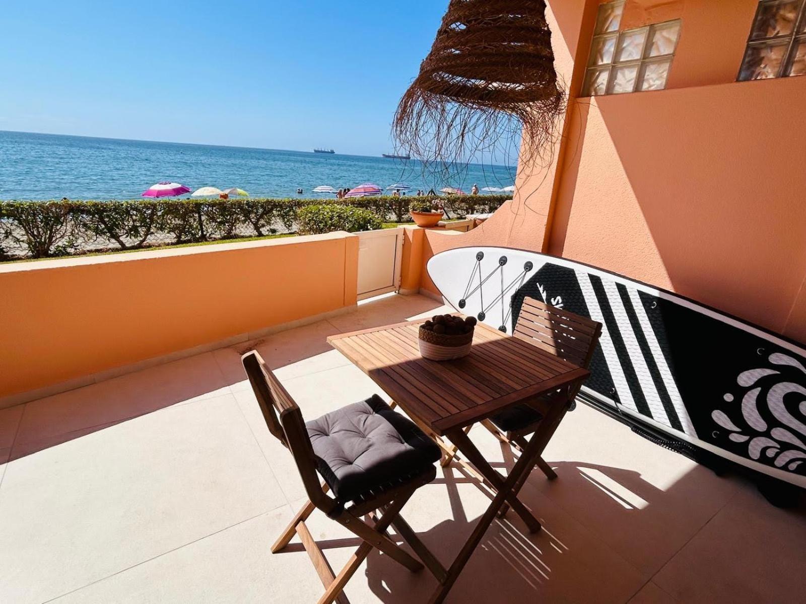 Beachfront Nudist Apartment In Vera Playa Playas de Vera Dış mekan fotoğraf